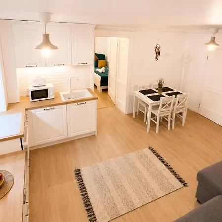 Central Hub Elite Brasov-2